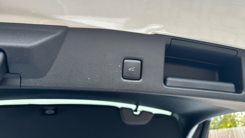 Ford Kuga 1.5 EcoBoost ST-Line X 5dr Petrol Estate